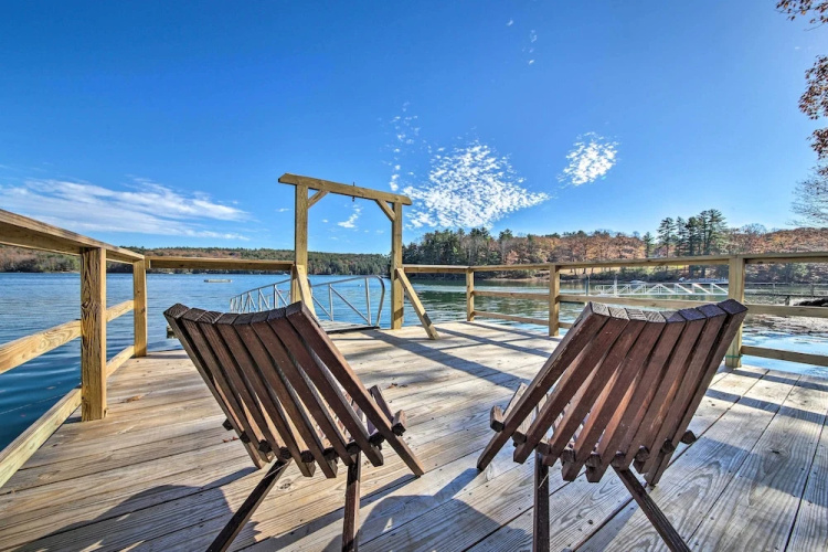 Riverfront Coastal Escape With Deep Water Dock!
