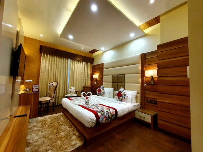 Hotel Makhan Residency
