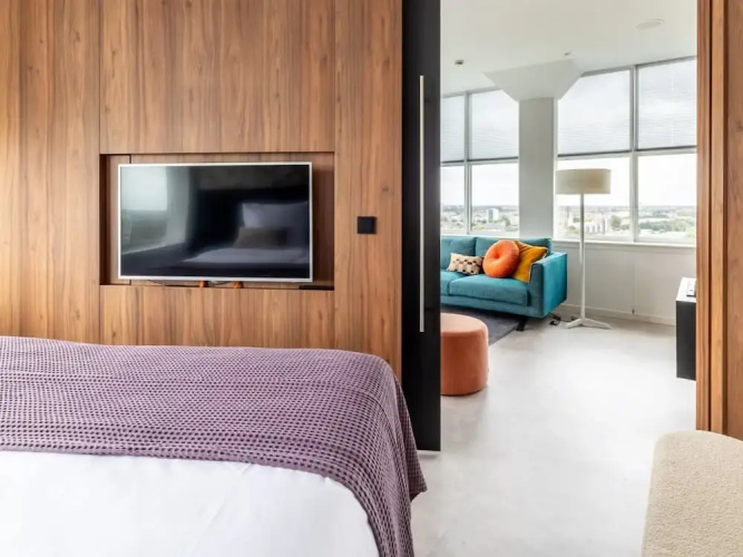 Comfortable Apartment With Panoramic Views