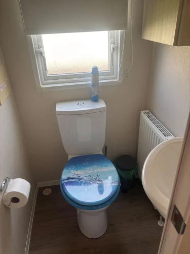 Newquay Bay Park 3-bed Caravan, Sleeps 6