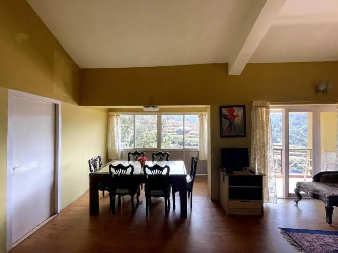 Rustic 3-BR Villa w/ Front & Back Yards in the mountains