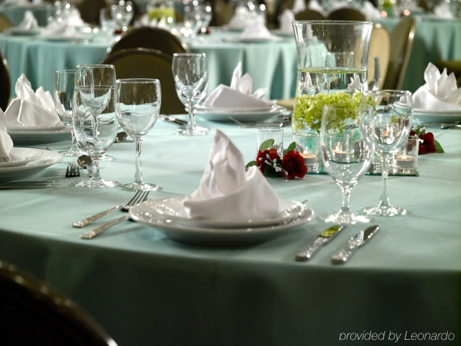 Crowne Plaza Charleston Airport photo 25
