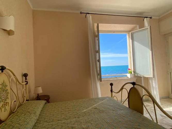 Standard Double room with sea view