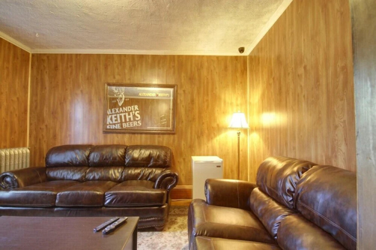Auberge Ayers Cliff