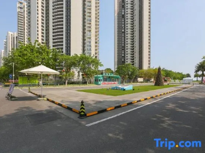 Yuehai Yihao Holiday Apartment