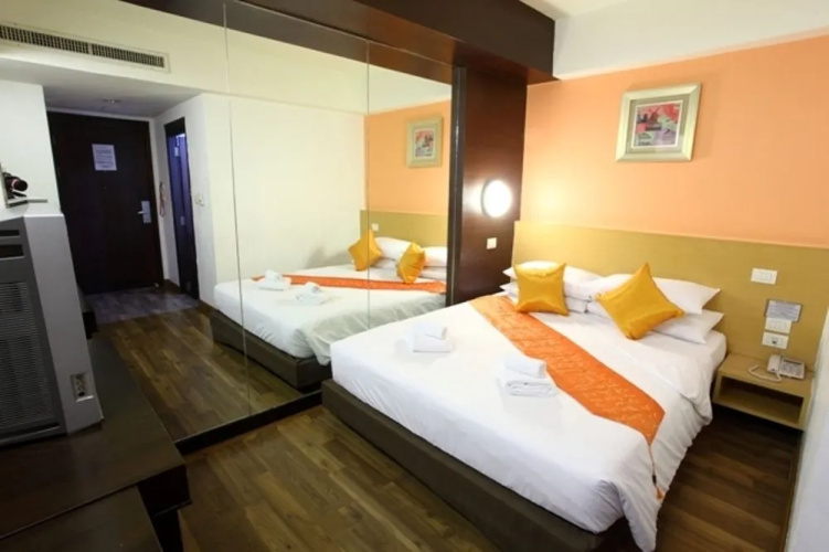 Ever Rich Hotel