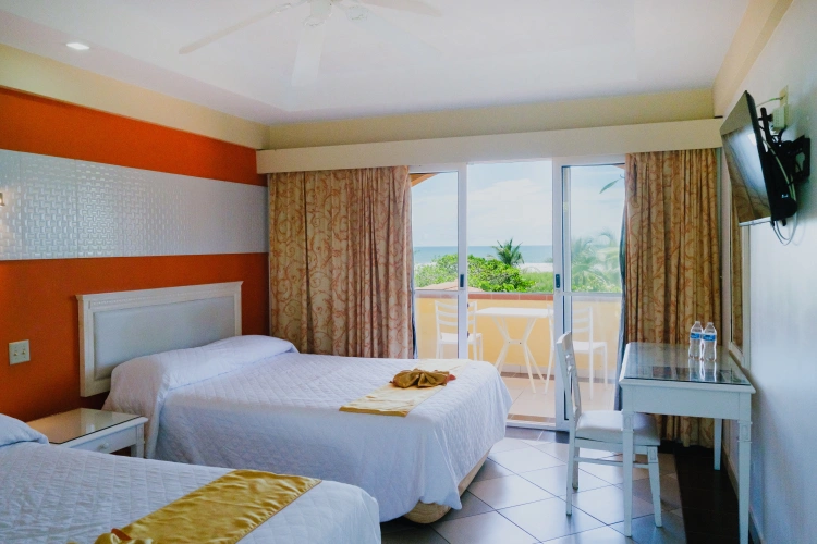 Las Olas Beach Resort