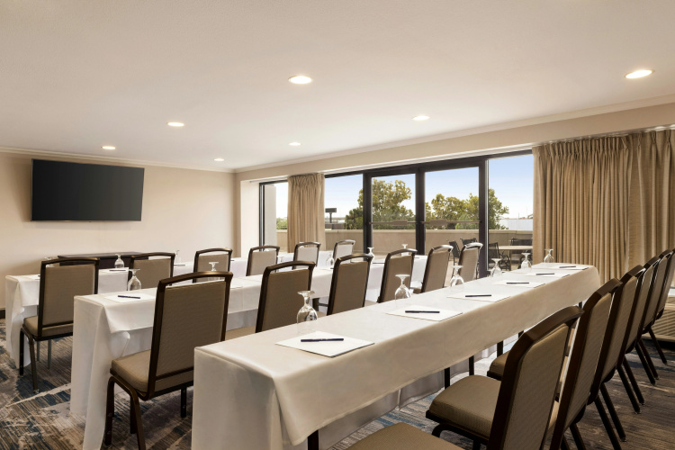 DoubleTree by Hilton New Orleans Airport photo 20