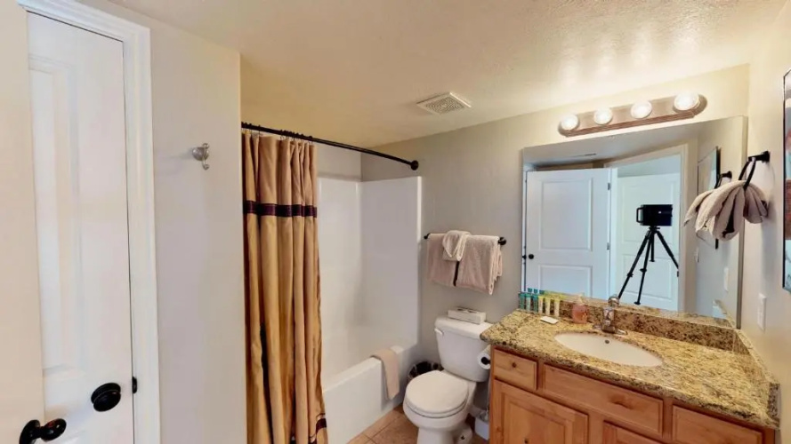 Red Cliff Condos #3E