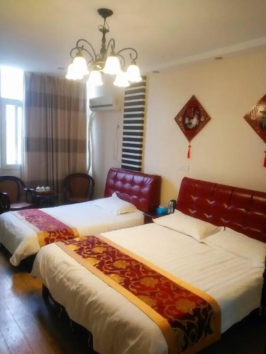 Yue Yue Theme Hostel