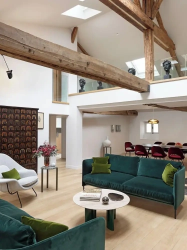 Executive Suite with city view