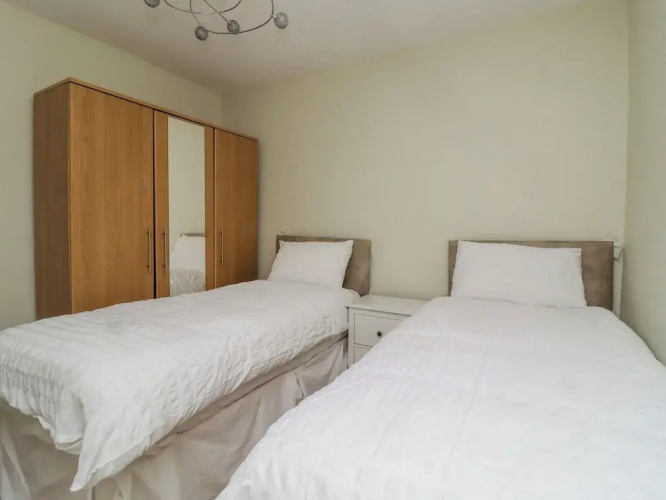 49 Waddington Road