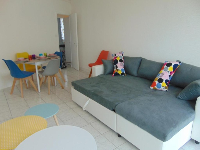 1 Bedroom Apartment