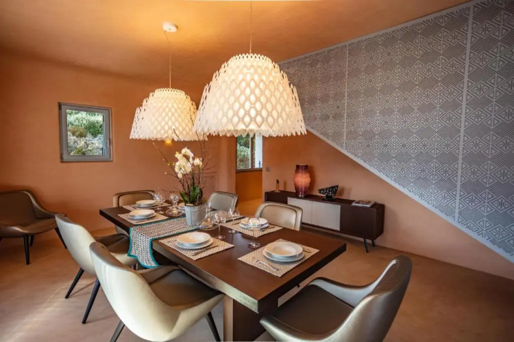 Is Molas Villas