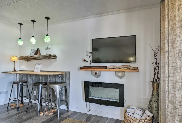 1 Bedroom Apartment with balcony