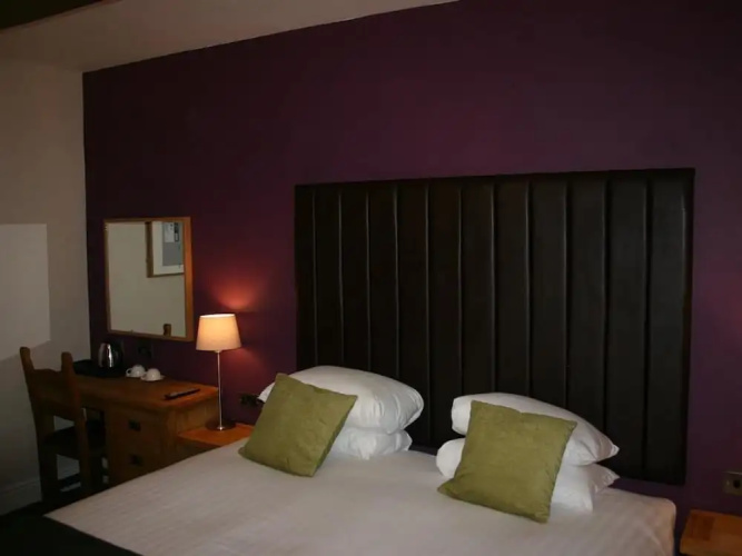 Station Hotel