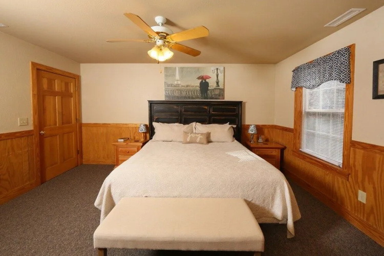Cedar Falls 8 - Three Bedroom Chalet