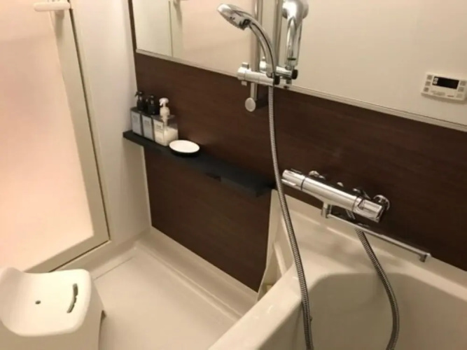 Local Hakata Apartment