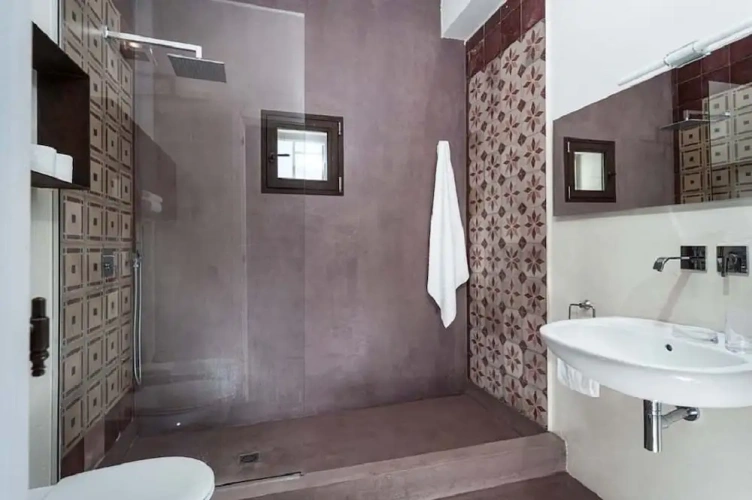 3 Bedrooms Villa