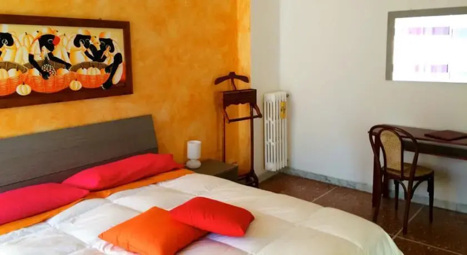 Leonardo's guesthouse