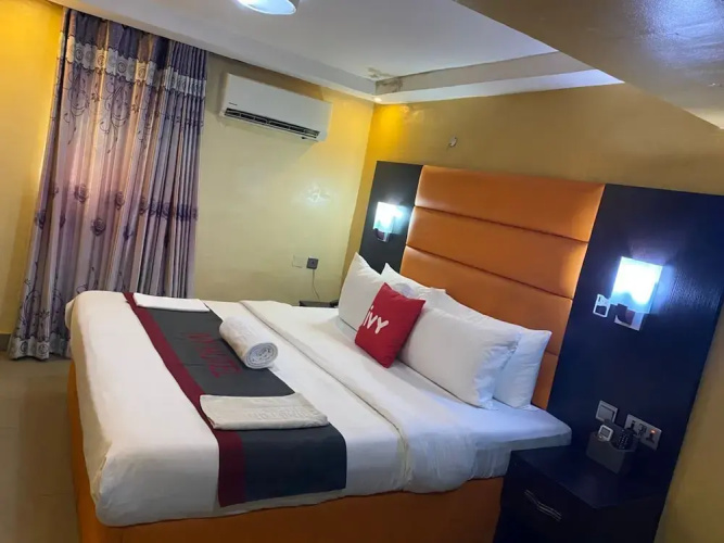 Aotel Hotels & Suites (Ojota)