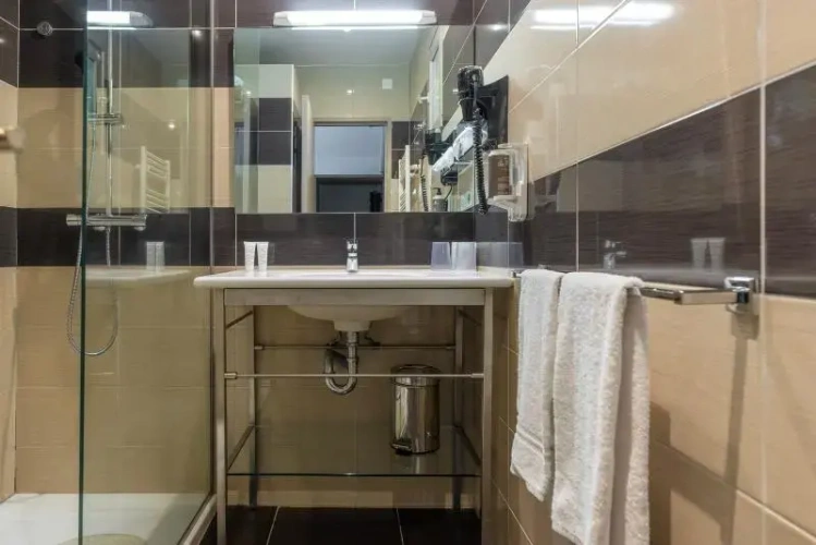 Quadruple Apartment