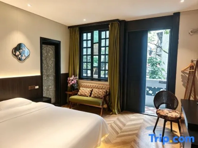 Standard Double room with balcony