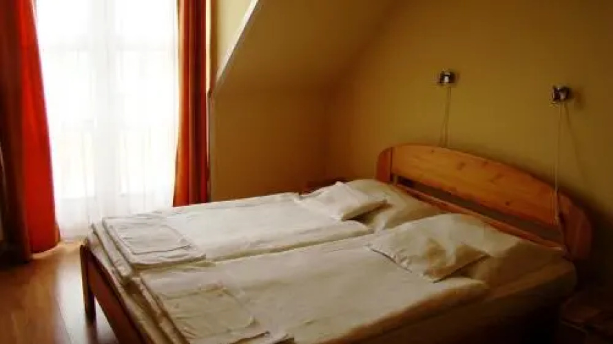 Thermal Hotel