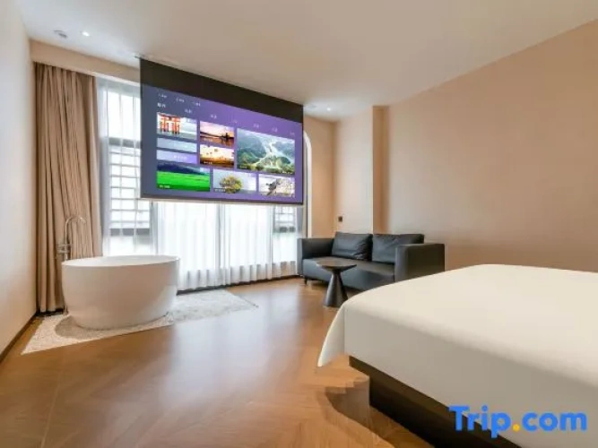 Standard Double room with garden view