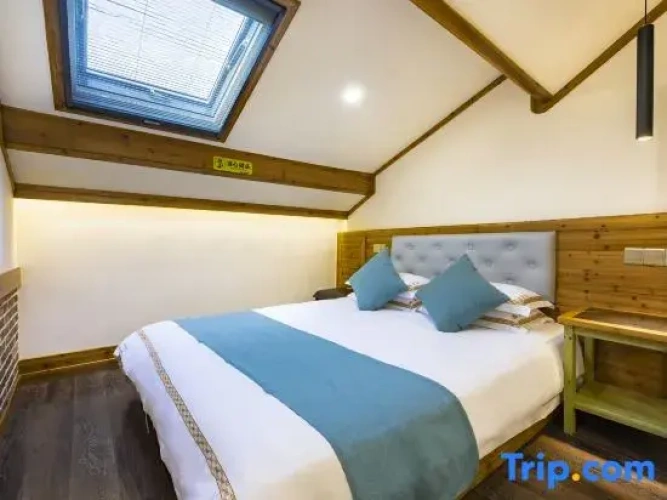 Double Family Duplex Suite