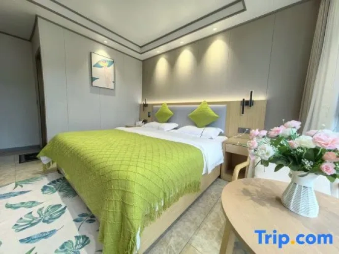 Standard Double room with mountain view