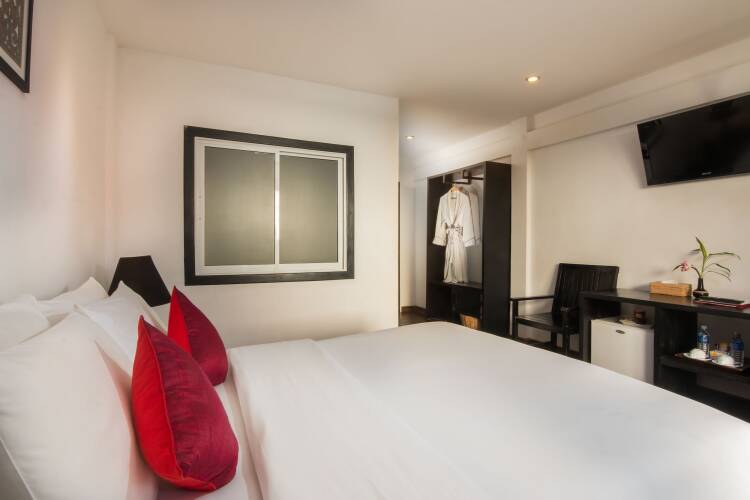 Apsara Centrepole HotelOver view