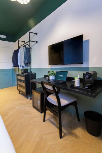 Saint Suites