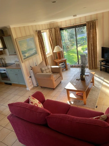 Single Cottage