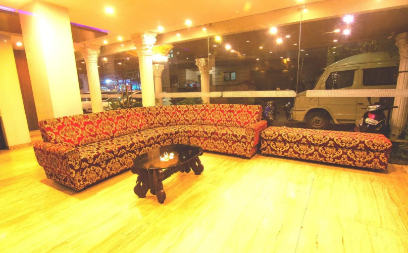 Jjs Park Inn