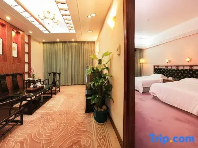 Standard Twin Family room
