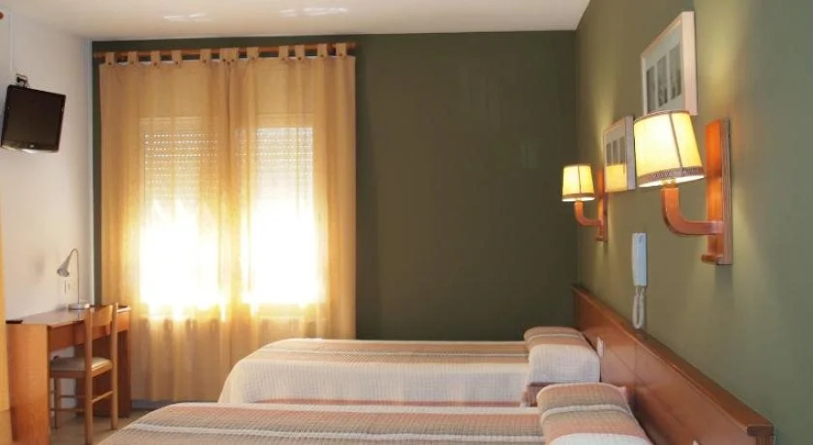 Hostal El Castell
