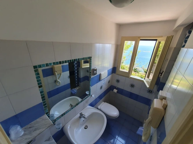 Economy Double room with balcony