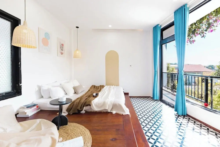 Be Youth Villa