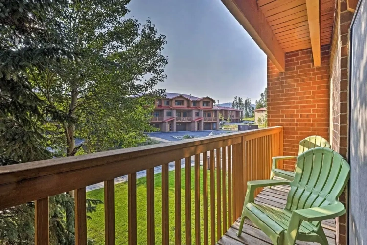 2 Bedrooms Apartment with balcony