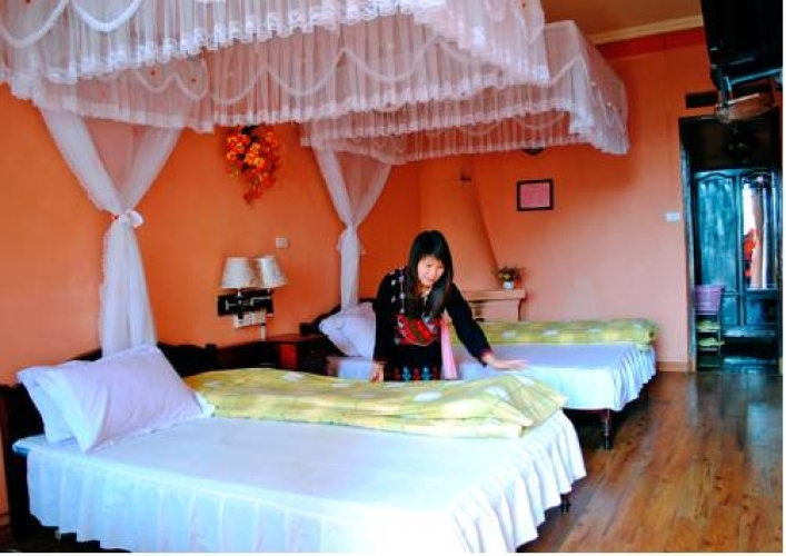 Lotus Hotel