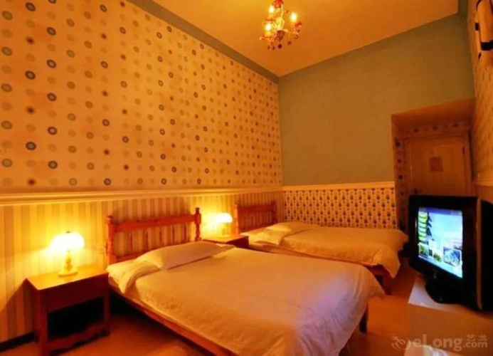 Yunji hotel