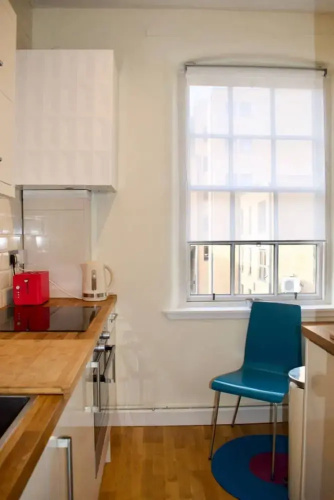 Charming City Centre Flat, Edinburgh