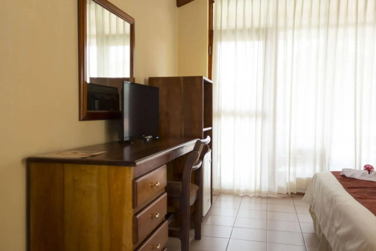 Hotel Amapola Resort