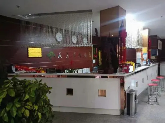 Zhoukou Meijing Business Hotel