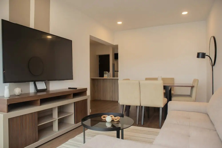 w Delightful 2BR w Balcony in Miraflores