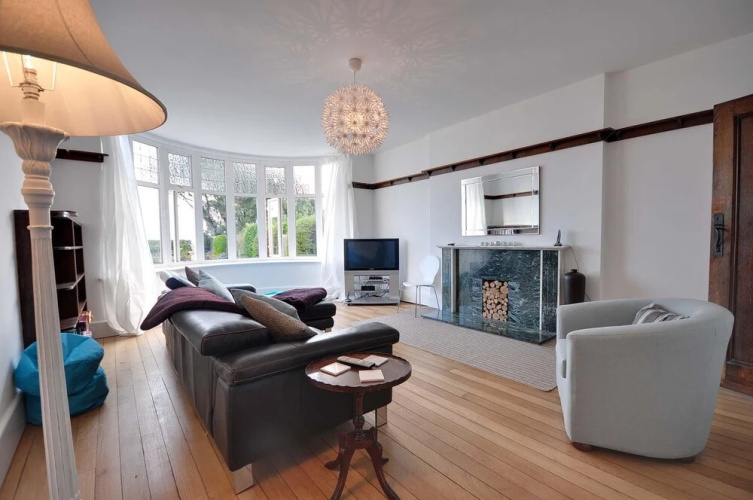 29a Sandbourne in Bournemouth