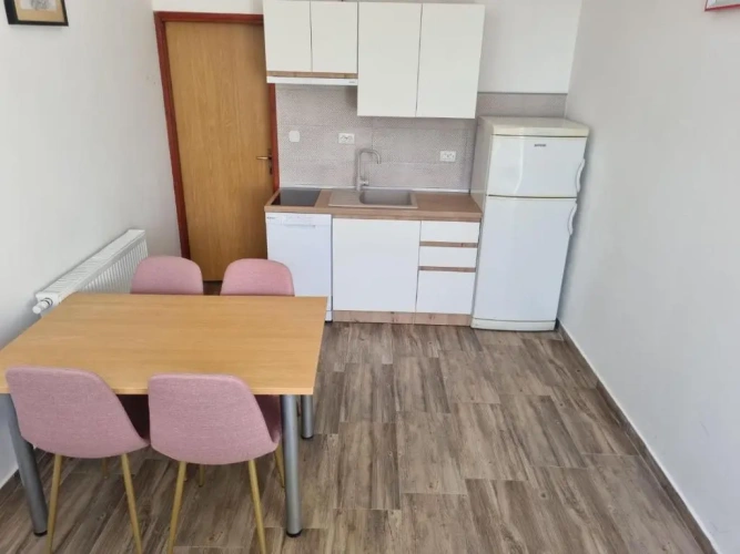1 Bedroom Apartment with balcony and with sea view
