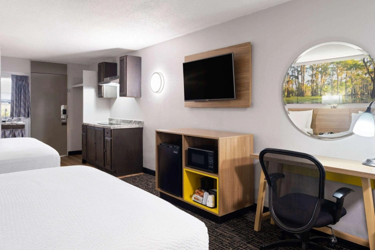 Guest rooms