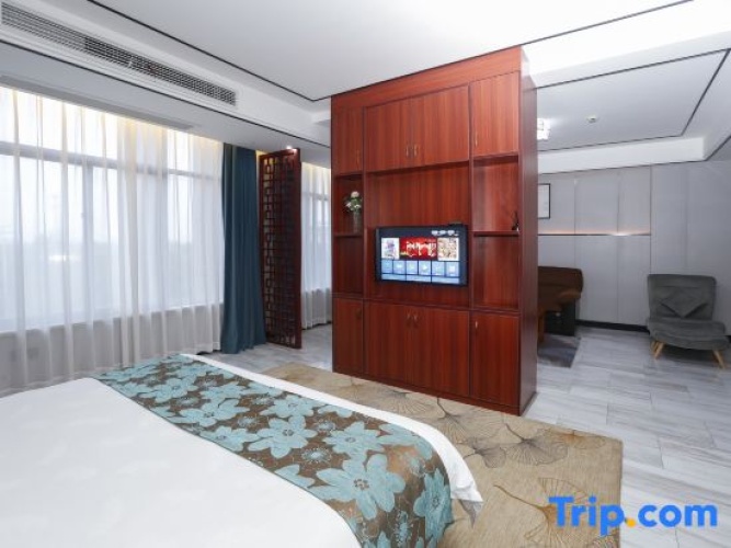 Deluxe Double Suite